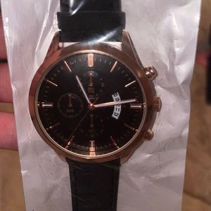 Women’s black watch